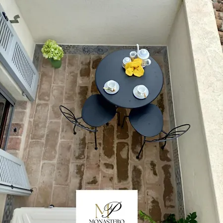 Monastero Del Palazzo Διαμέρισμα